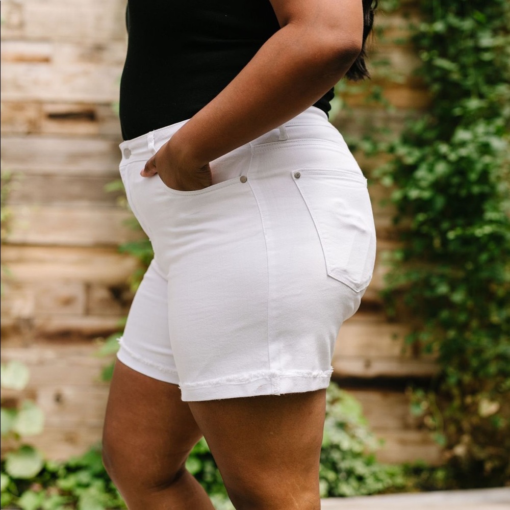 Just Add Sun Off Shoulder Top in White - Picture 11 of 12